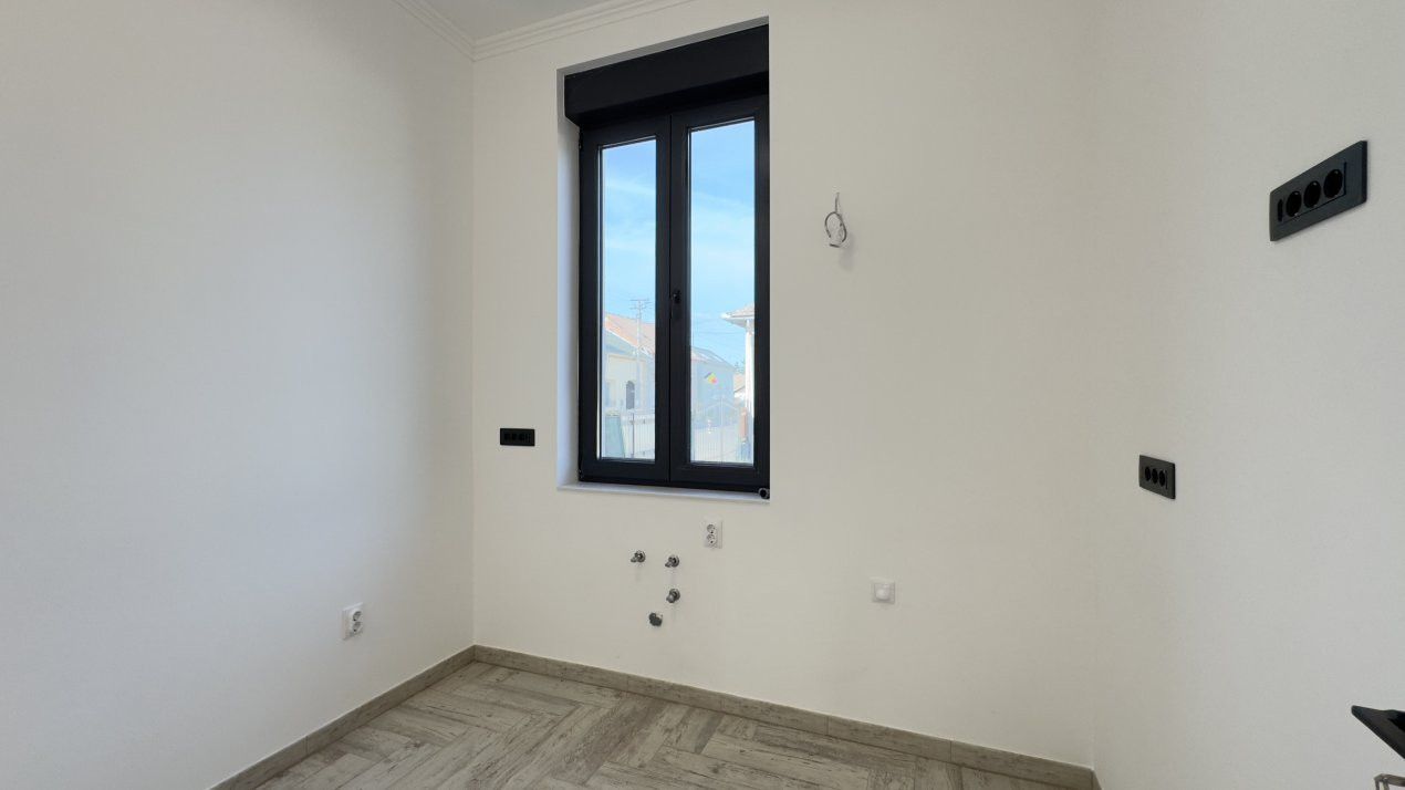 Inchiriere Casă 3 camere 154 mp, Teren 630 mp - Str. T. Vladimirescu - Carei - Poză 18