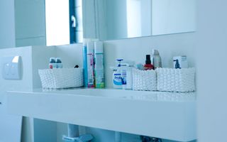 Vilă individuală Corbeanca | design modern, curte amenajată - Poză 24