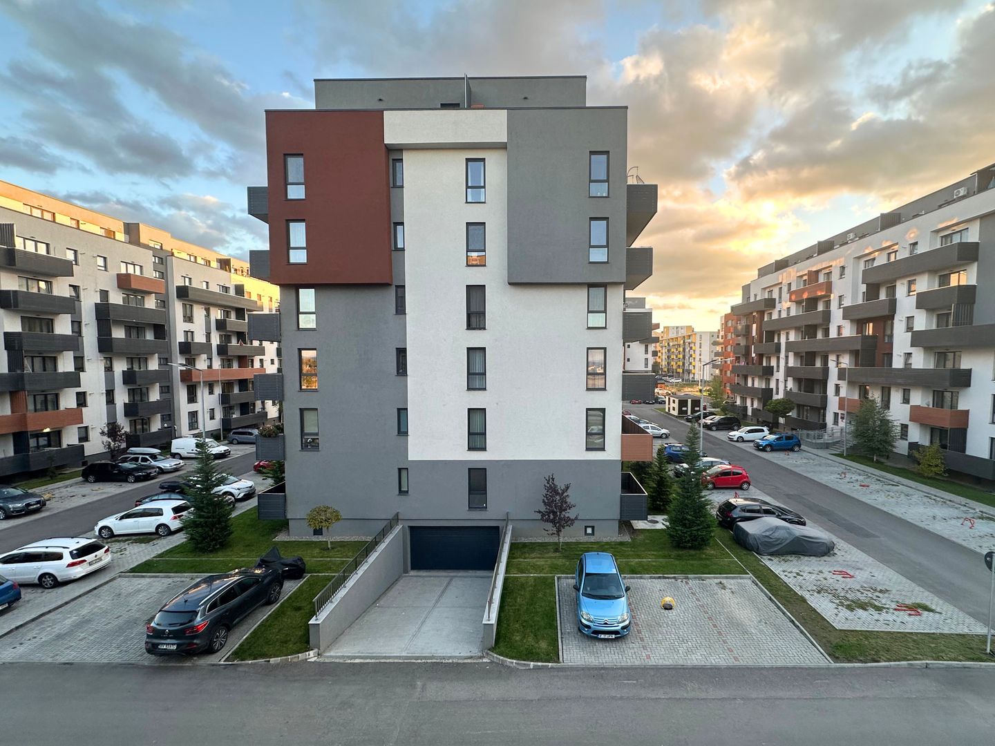 VÂNZARE APARTAMENT 2,5 CAMERE  NOU NELOCUIT - Poză 11