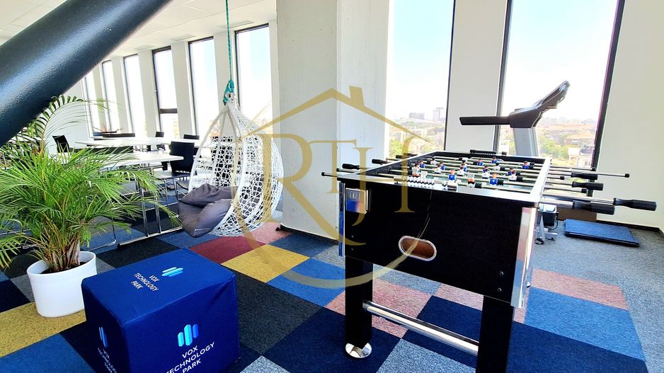 Birouri premium all-inclusive în VOX Technology Park - Poză 22