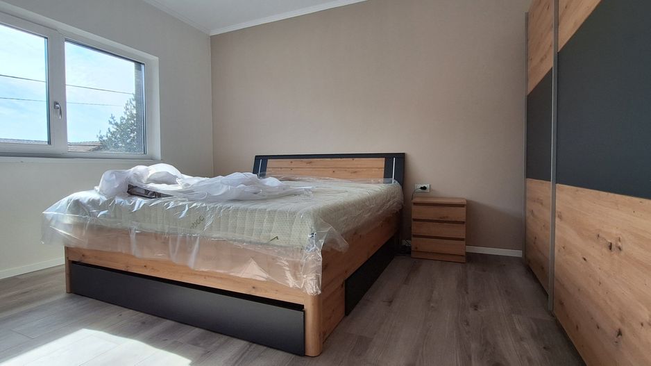 Duplex superb despartit prin garaj - Poză 28