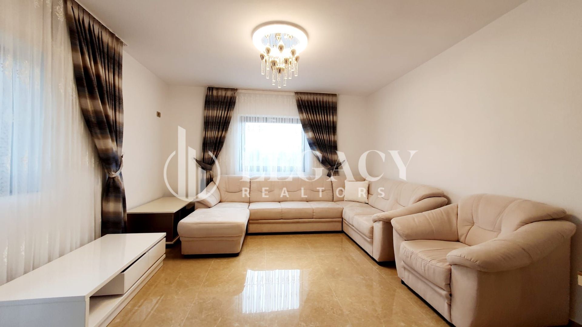 De vânzare - Vilă P+3E+M cu 7 apartamente, Păcurari-Alpha Bank - Poză 19