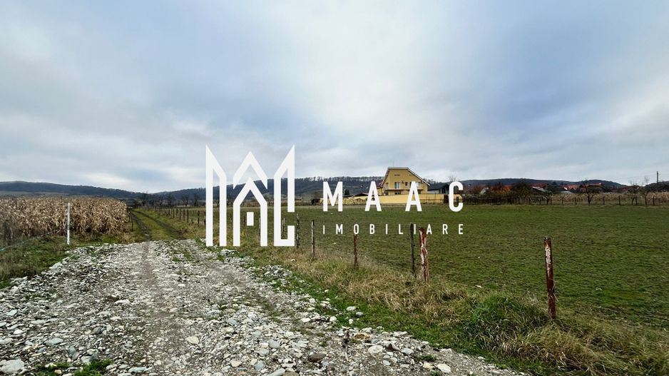 Teren intravilan | 860 mp | Deschidere 16 m | Priveliște montană | Bradu - Poză 9