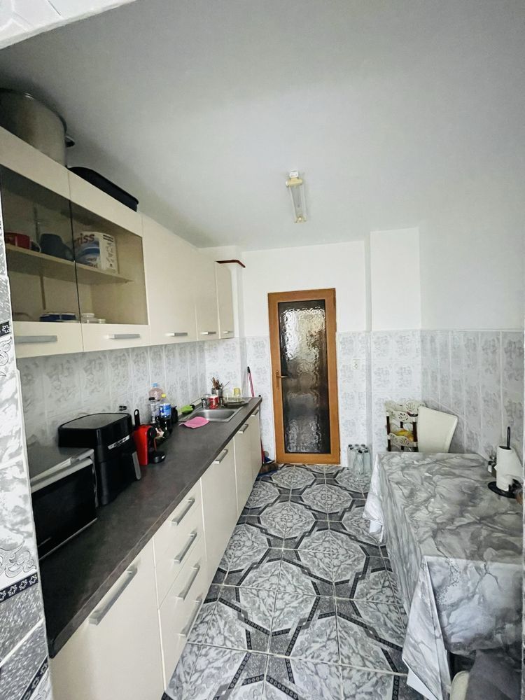Apartament 2 camere, decomandat, etaj 1, zona excelenta - - Poză 8