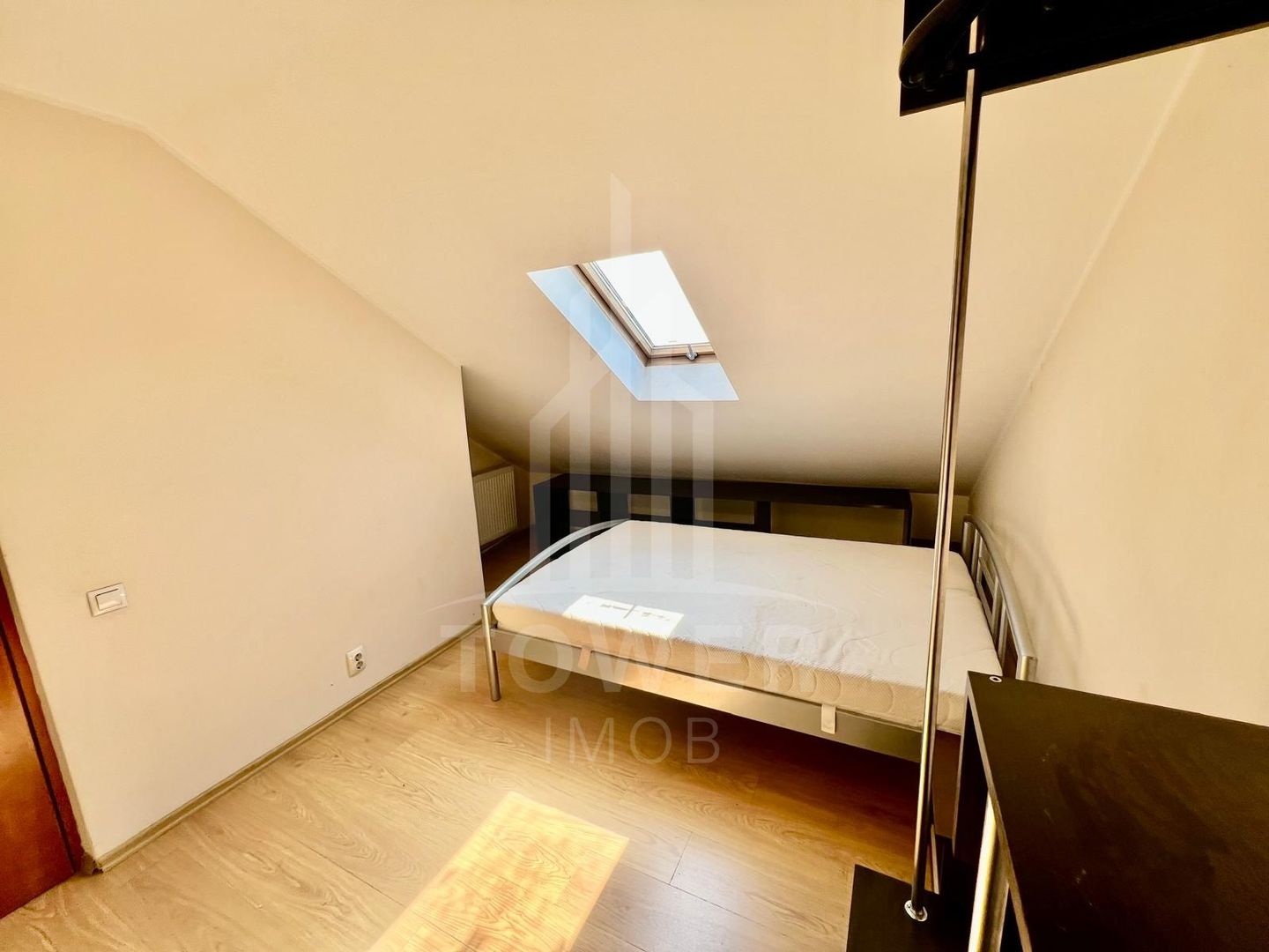 Apartament 3 camere de inchiriat-spatios si luminos - Poză 8