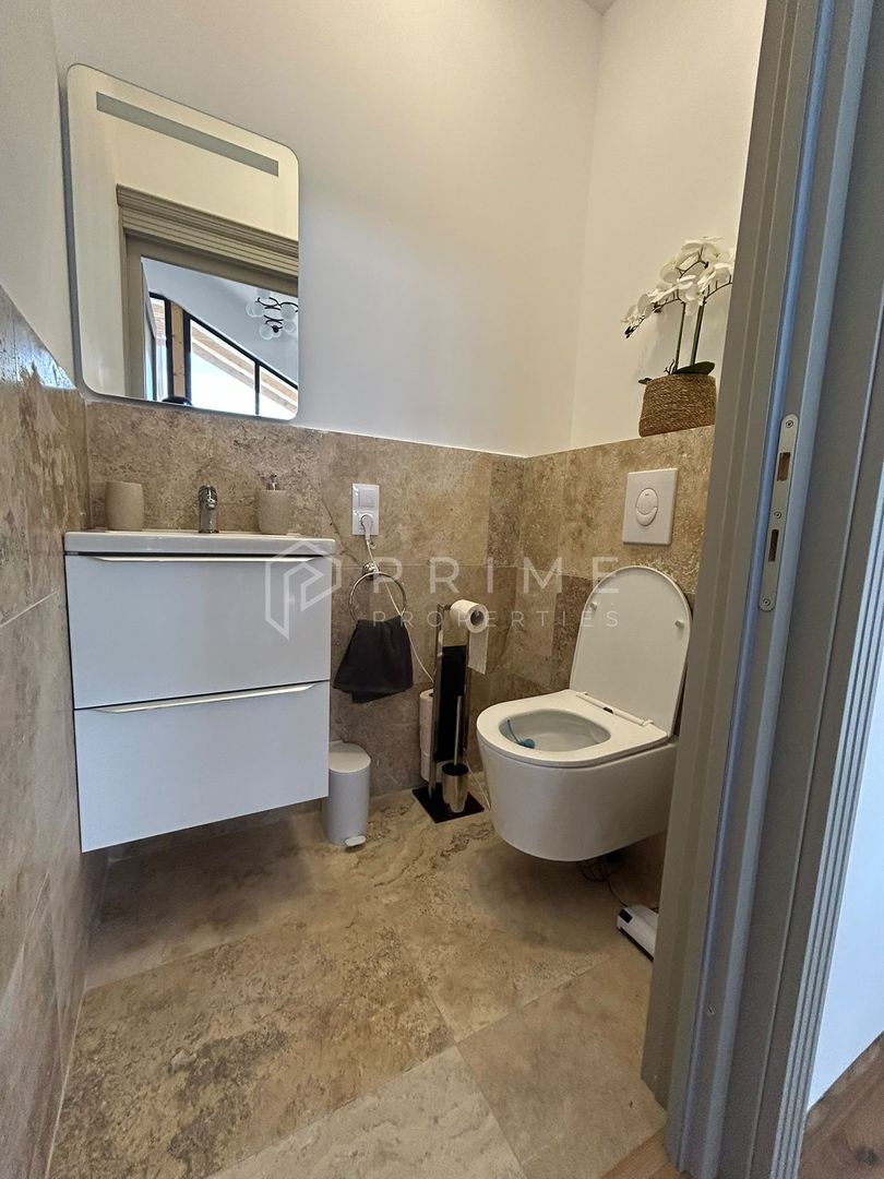 Casă modernă de închiriat – Eleganță și confort în Livezeni - Poză 11