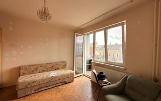 Apartament cu 2 camere decomandate, etaj intermediar, Pta M. Viteazu! - Poză 2