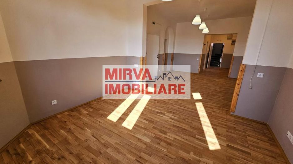 🏢 Spațiu de birouri – 5 camere, 3 băi – Etaj 1 vilă, Zona Centrală - Poză 4