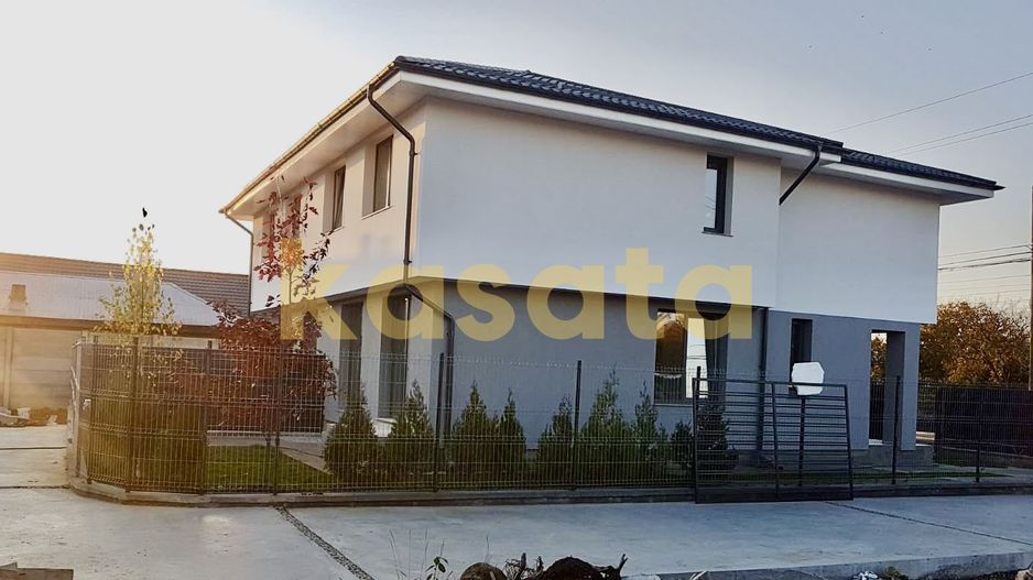 Casa 4 camere | Toate utilitatile | Otopeni | Nu se aplica TVA - Poză 1