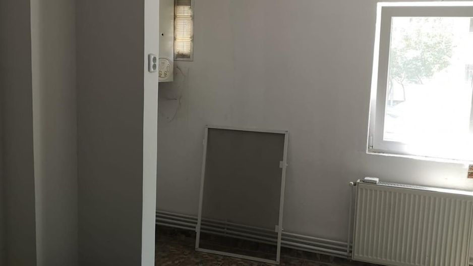 Apartament cu doua camere-zona Girocului - Poză 8