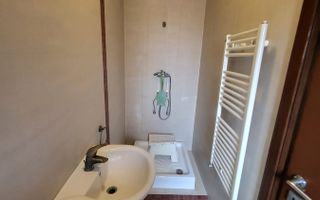 Vila Tunari zona centrala I Parc - Primarie I 6 camere - Poză 14