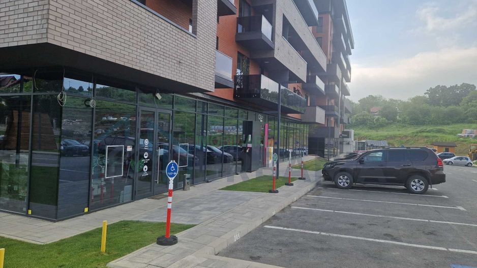 Spațiu comercial de închiriat, Complex Freya Home Bucium, 100-400 mp - Poză 2