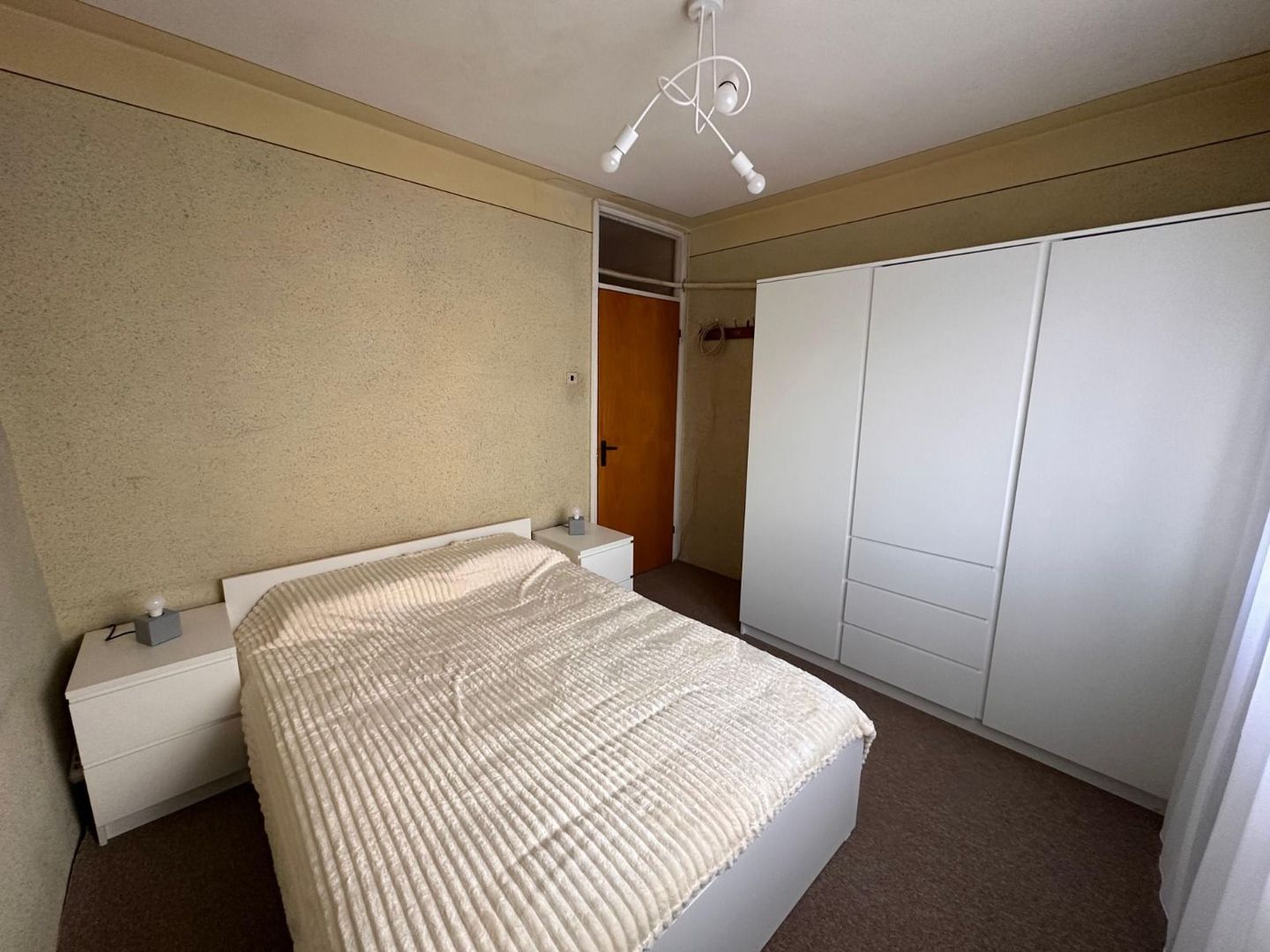 De închiriat: apartament 3 camere + parcare - Lujerului - metrou - Poză 5