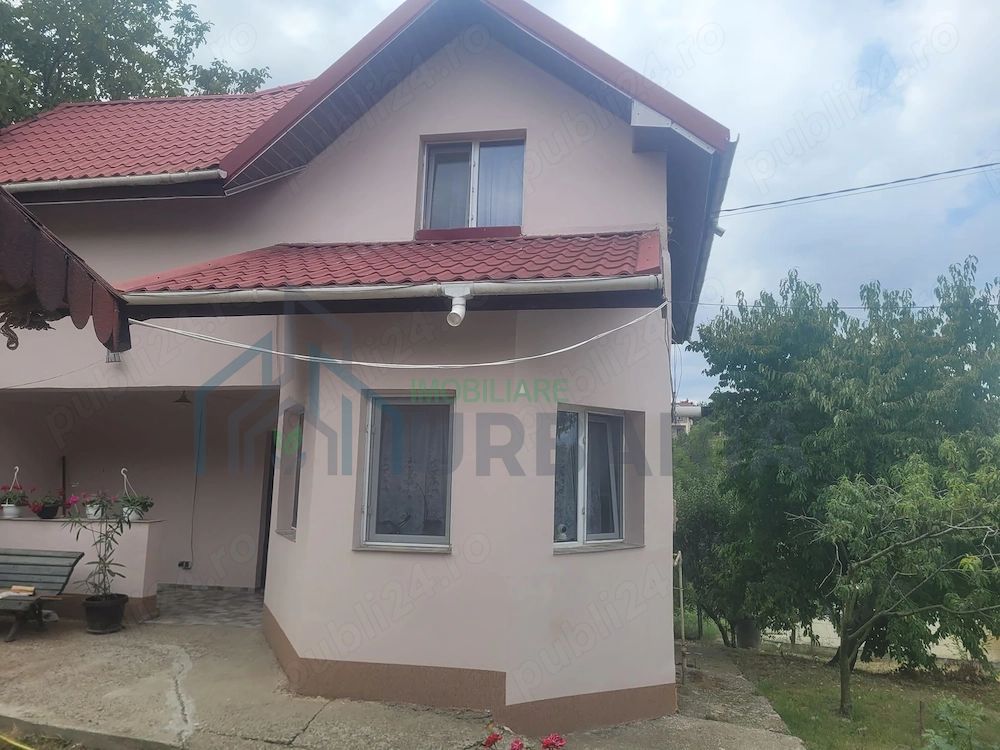 Casă și teren în Breazu, zonă liniștită, aproape de Rond Castel și Piscina Apollo - Poză 1