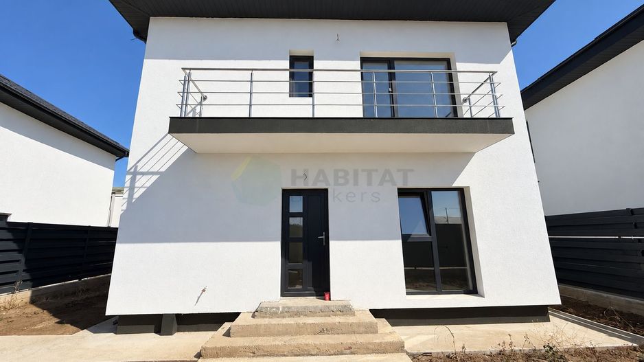 Vila 5 camere Tunari langa Cosmopolis - Poză 11