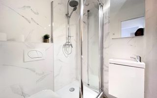 De inchiriat | 3 camere | 65 mp | Zona Ultracentrala - Str. Hortensie - Poză 8