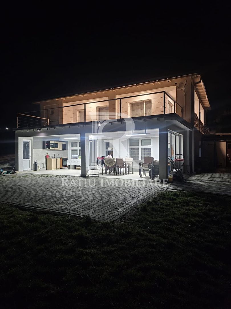 Casa moderna | 2 terase | Vedere Panoramica | Deva | - Poză 2
