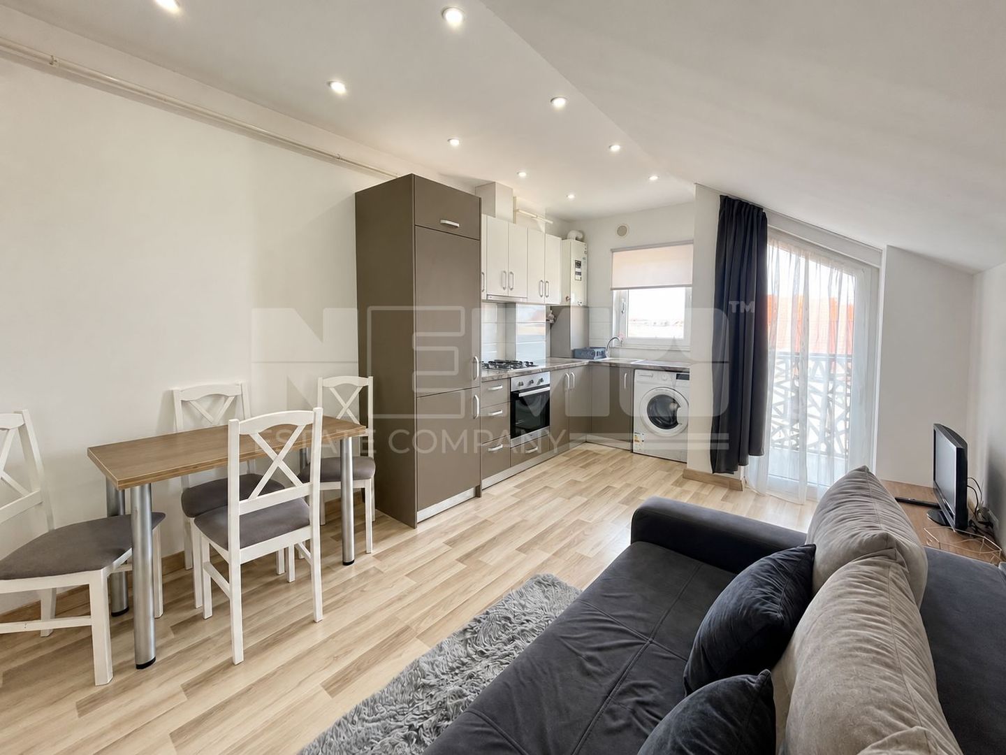 Apartament cu 1 cameră | Zona Mihai Viteazul | Bloc nou cu lift - Poză 1