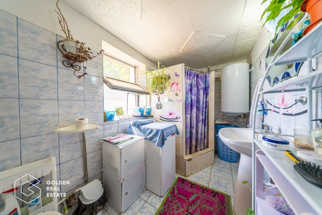 Casa în Curtici cu două corpuri de cladire, teren de 1080mp, comision 0 % - Poză 7