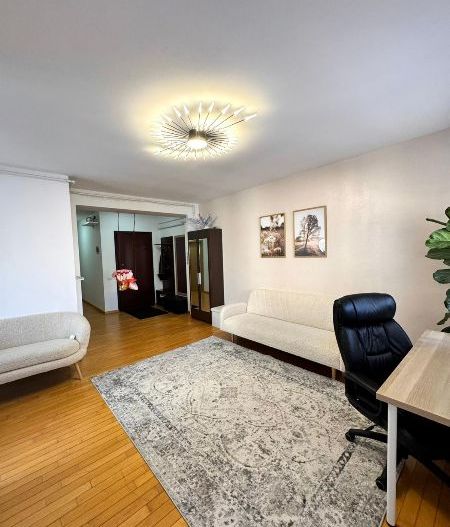 APARTAMENT 3 CAMERE ZONA  ARADULUI - Poză 2