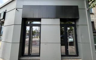 Vânzare, spațiu comercial, 370 mp, str. Mihai Viteazul, Bălți - Poză 1