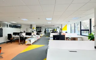Un sediu care inspiră încredere, în inima Timișoarei - Poză 15
