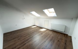 Apartament cu 3 camere pe 2 nivele in Giroc - Poză 9