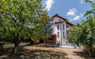 Proprietate multifunctionala | Doua cladiri | 581 mp | Pitesti - Poză 1