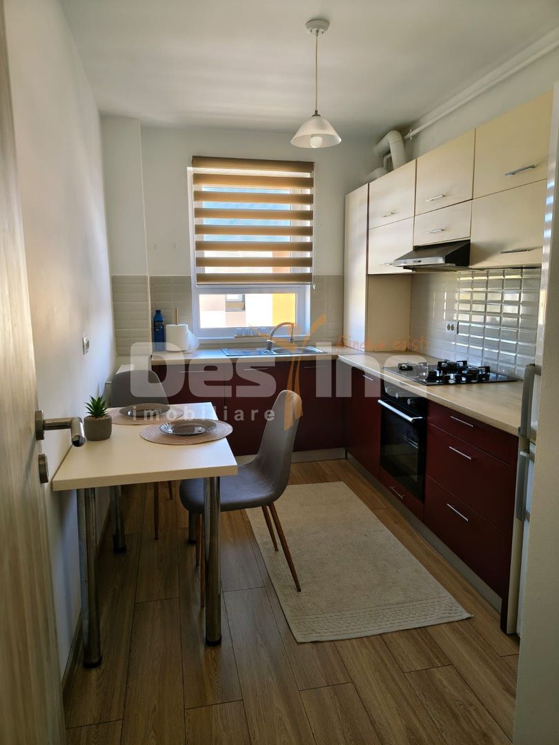 Apartament cu 2 camere decomandat, loc de parcare,  Tractorul - Coresi - Poză 5
