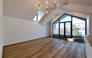 VILLA PIPERA JOLIE VILLE - Poză 1