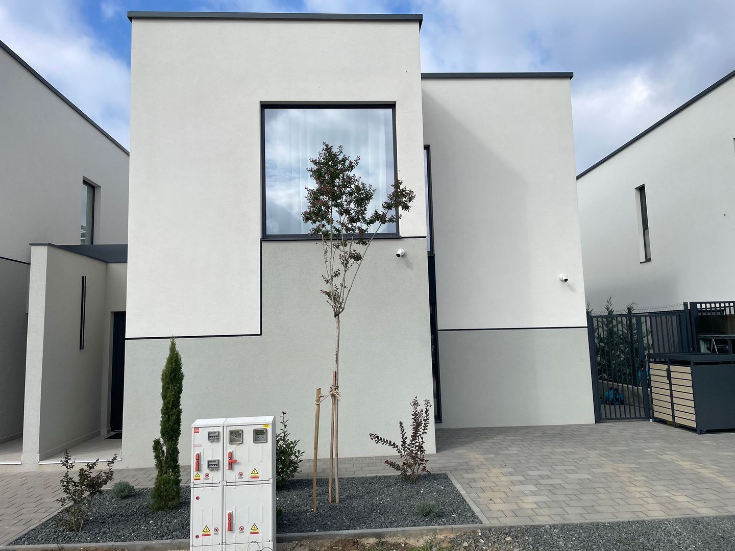 Duplex 3 Dormitoare-3Bai - Zona Padurea Verde-Giarmata-vii - Poză 1