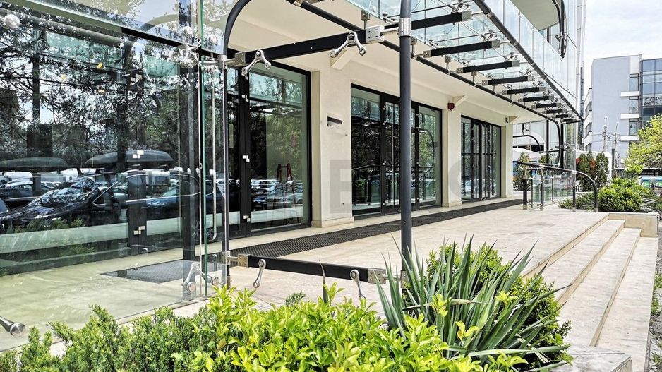 Zero comision, 230mp spatiu comercial horeca, Unirii, 8' metrou - Poză 1