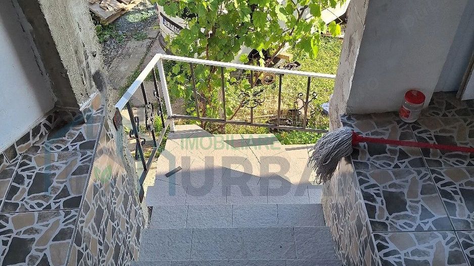 Casă de vânzare în Iași, zona Manta Roșie - 220.000 EUR - Poză 5