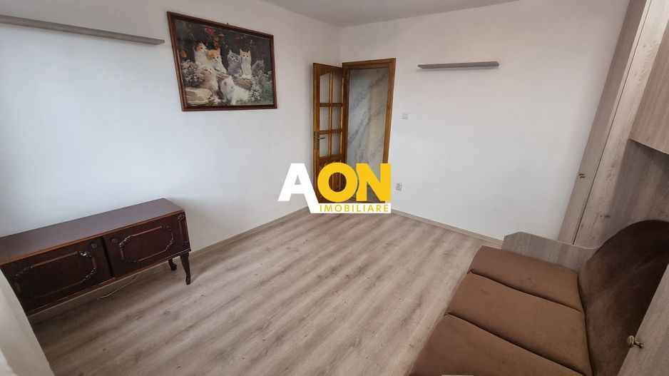 Apartament cu 2 Camere, Decomandat, Zona Cetate - Poză 8