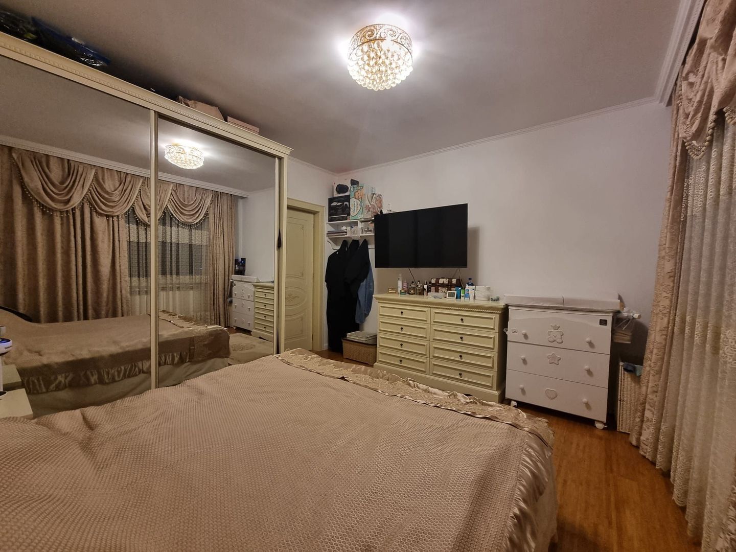 Apartament de 3 camere de vanzare Faleza nord - Poză 7