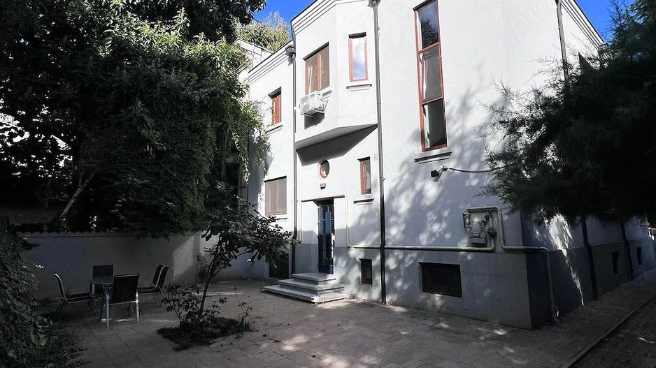 Vila COTROCENI - 12 Camere - Pretabil Office - Business - Poză 2