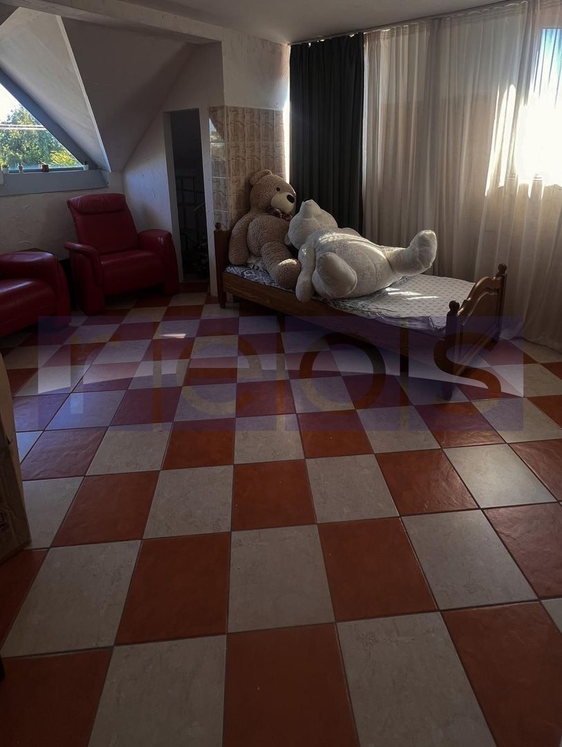 INCHIRIERE APARTAMENT IN VILA | ETAJ + MANSARDA - Poză 13