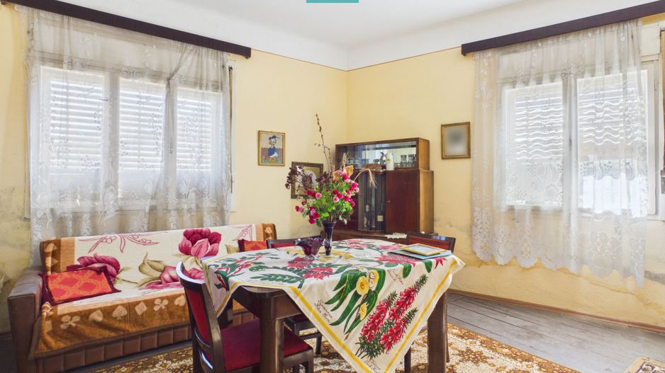 Casă din cărămidă cu teren 639 mp, Lipova - Poză 4
