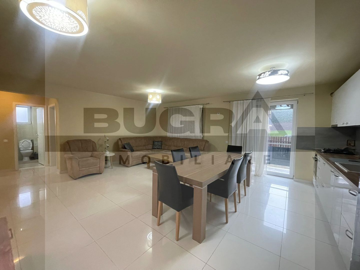 Apartament 4 camere,100mp, curte 120mp, 2 parcari, zona Eugen Ionesco - Poză 1