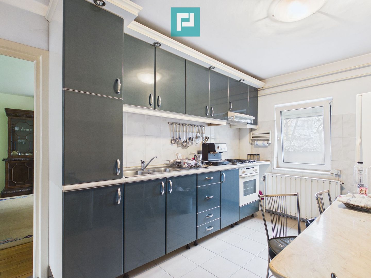 Apartament 3 camere pentru investiții în Grădiște - Poză 3