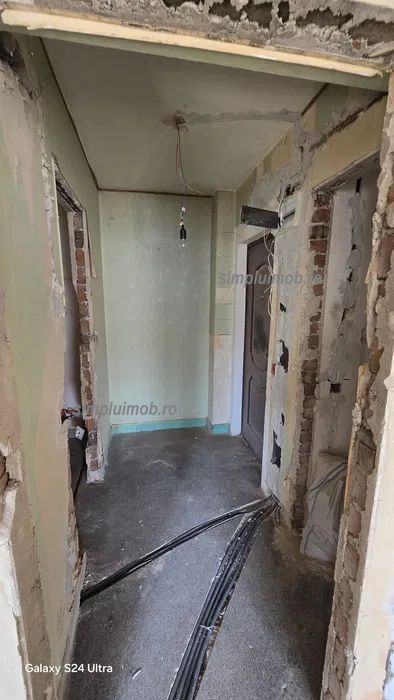 Metrou Iancului 2 camere de renovat - Poză 4