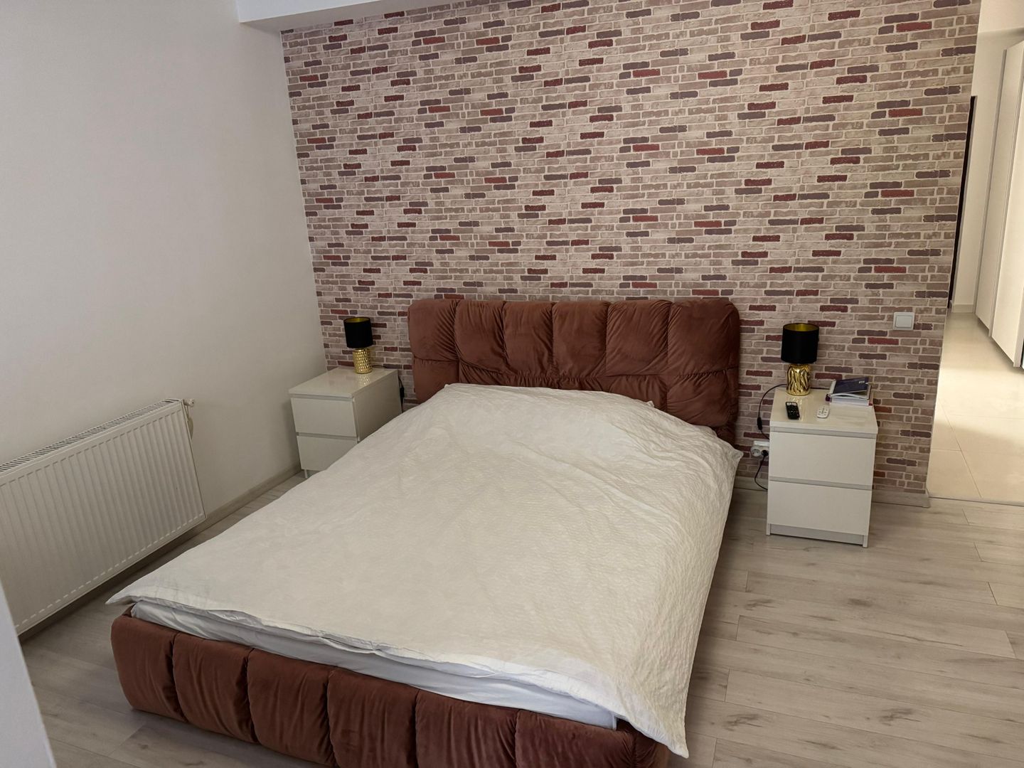 Apartament superb cu doua camere, Aparatorii Patriei, 96.500€ negociabil - Poză 10