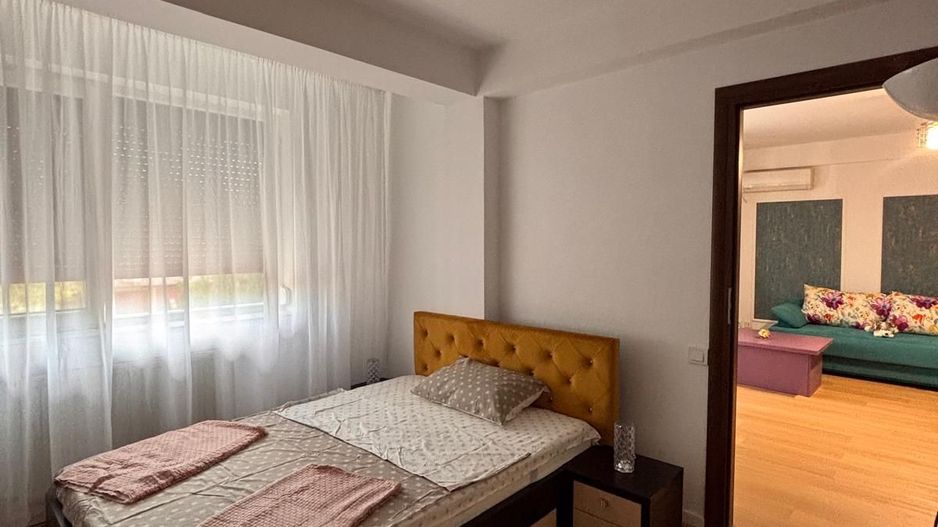 Apartament 2cam, decomandat, centrala proprie, parcare privata, metrou - Poză 3