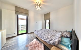 Casă individuală cu 4 camere de vânzare în Cristian, Brasov - Poză 15