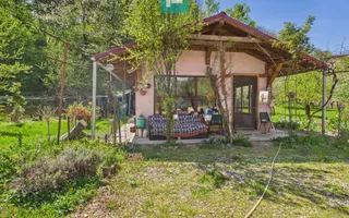 Casă Câmpani, 8000 mp teren, la poalele Apusenilor - Poză 22