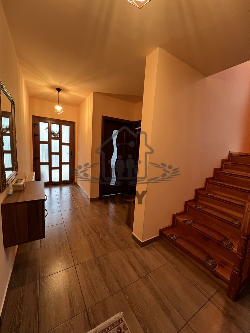 Casa Unifamilială 5 camere de vânzare SIBIU / Loc. Șura Mică - Poză 9