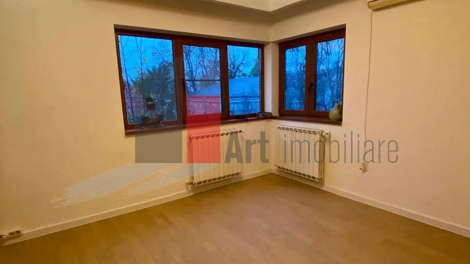 APARTANENT 3 CAMERE- POPA NAN - Poză 3