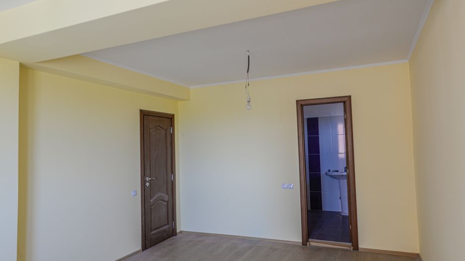 De vanzare casa+garaj/hala, teren 580mp, ideala pentru business - Poză 11