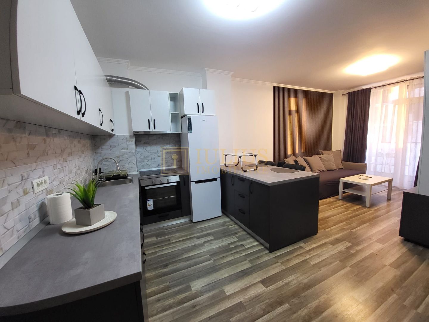 Apartament 2 camere de închiriat – Campeador | Parcare inclusă | Modern | - Poză 3