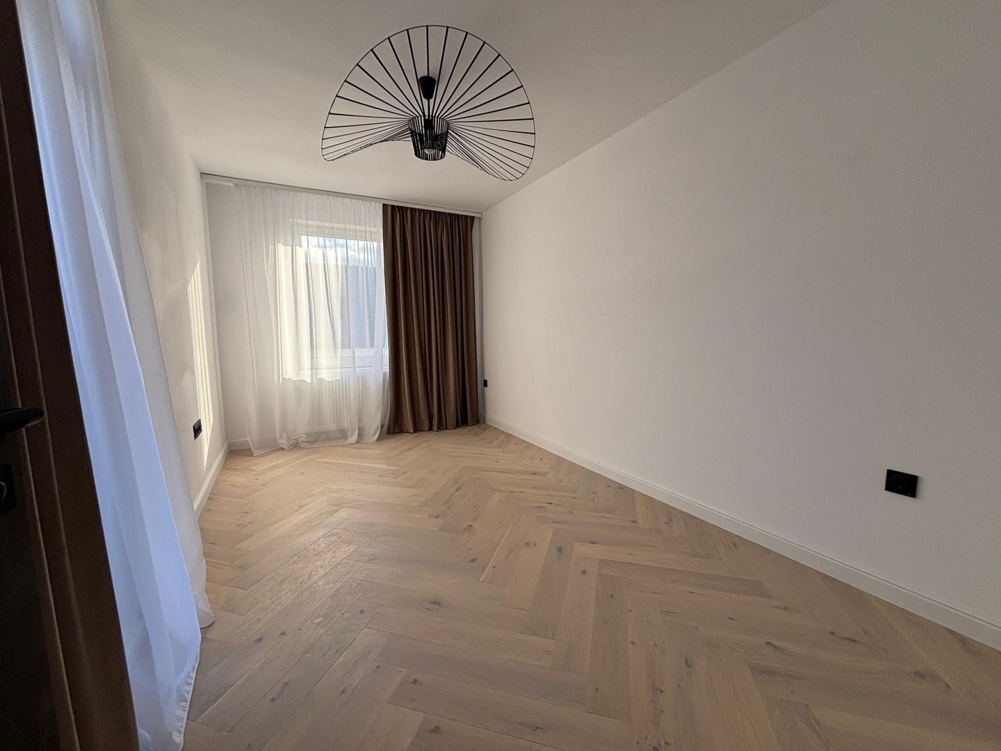 Penthouse MODERN cu 2 terase in Selimbar-Sibiu - Poză 9